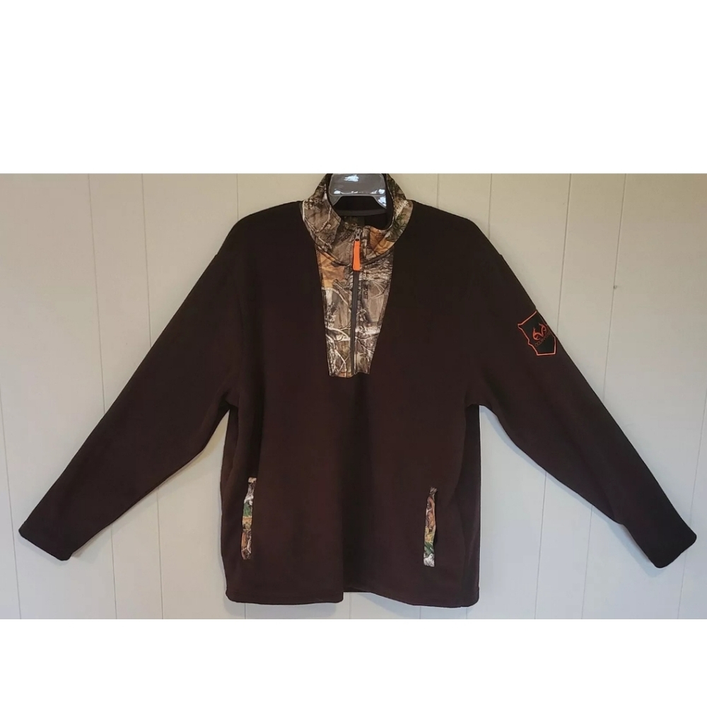 Real Tree & Ocean + Coast Men's Camouflage Zip-Up Sweater EUC